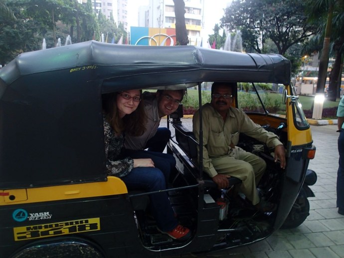 mumbai_tuc_tuc_outside